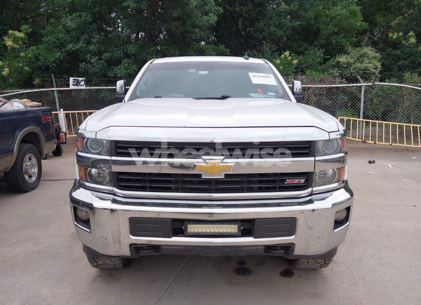 Photo 6 of 2015 Chevrolet Silverado 2500HD LTZ (VIN 1GC1KWEG7FF641157)