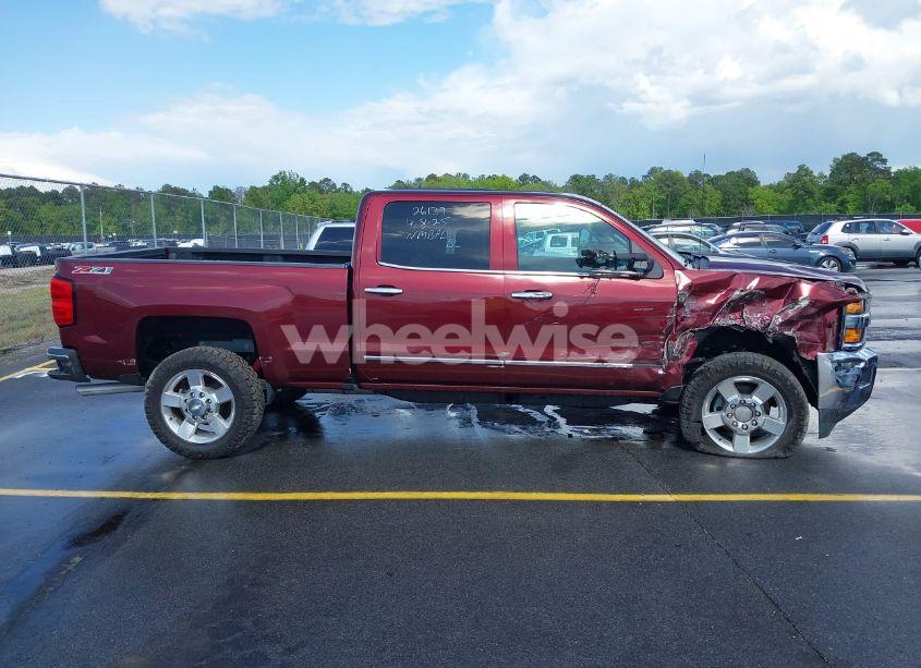 Photo 13 of 2016 Chevrolet Silverado 2500HD LTZ (VIN 1GC1KWEG7GF289859)