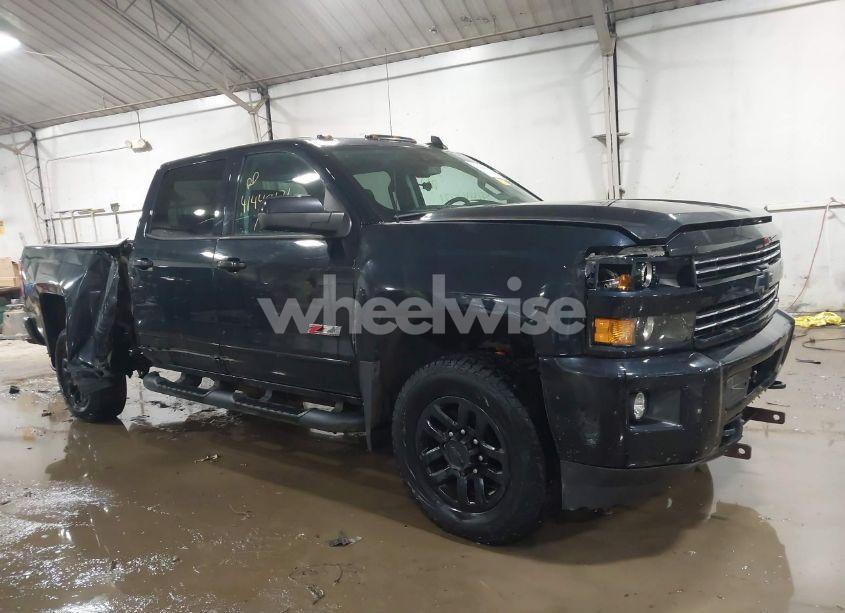 2018 Chevrolet Silverado 2500HD LTZ (VIN 1GC1KWEG7JF127298) main photo