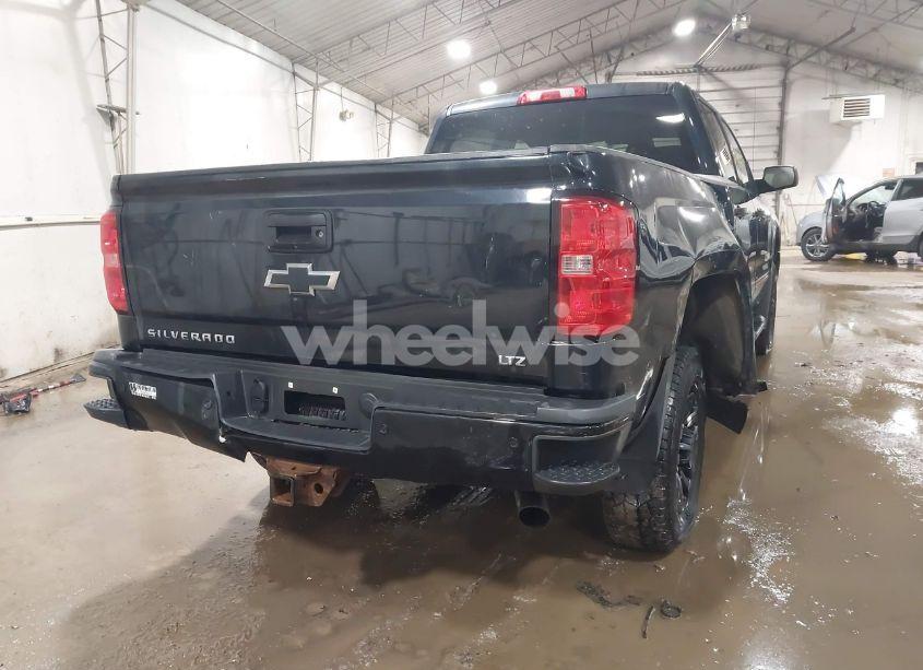 Photo 4 of 2018 Chevrolet Silverado 2500HD LTZ (VIN 1GC1KWEG7JF127298)