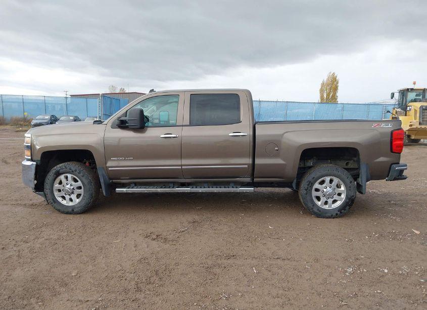Photo 14 of 2015 Chevrolet Silverado 2500HD LTZ (VIN 1GC1KWEG8FF164996)