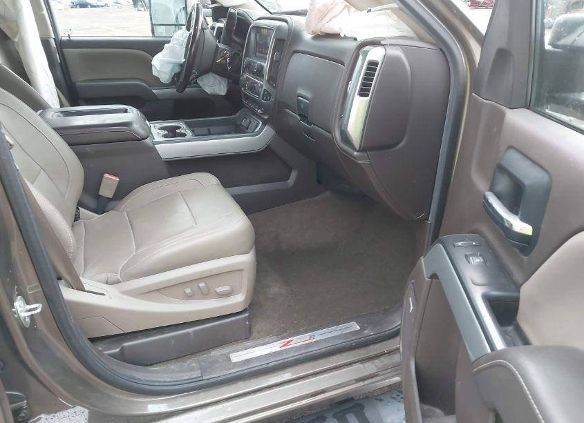 Photo 5 of 2015 Chevrolet Silverado 2500HD LTZ (VIN 1GC1KWEG8FF164996)