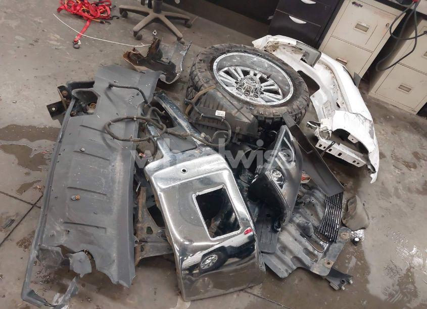 Photo 12 of 2015 Chevrolet Silverado 2500HD LTZ (VIN 1GC1KWEG8FF196167)