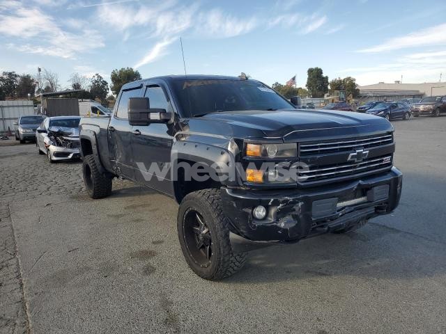 Photo 9 of 2017 CHEVROLET SILVERADO K2500 HEAVY DUTY LTZ (VIN 1GC1KWEG8HF249565)