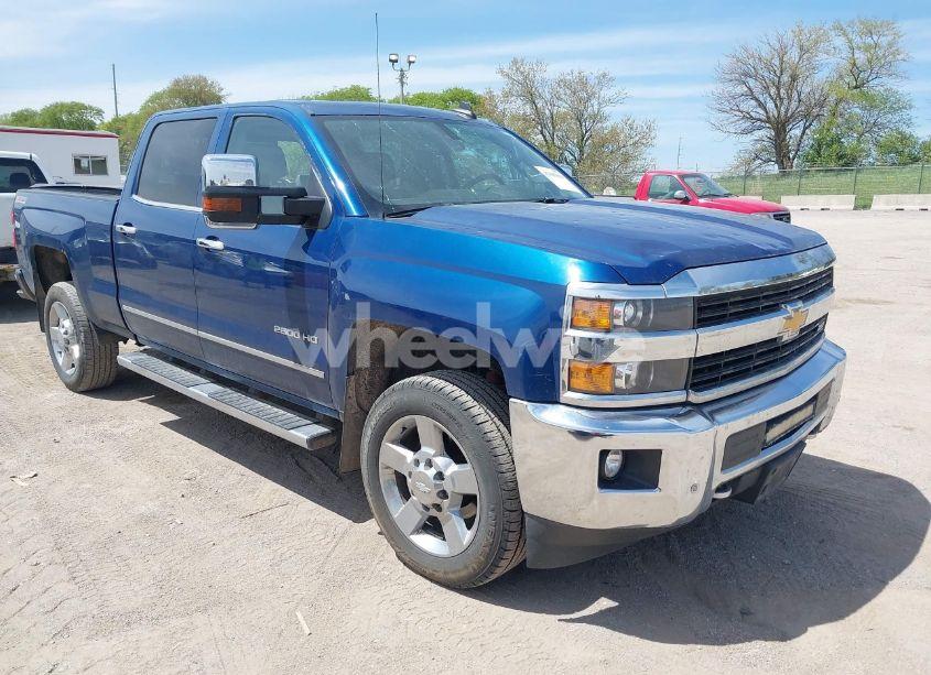 2015 Chevrolet Silverado 2500HD LTZ (VIN 1GC1KWEGXFF546057) main photo