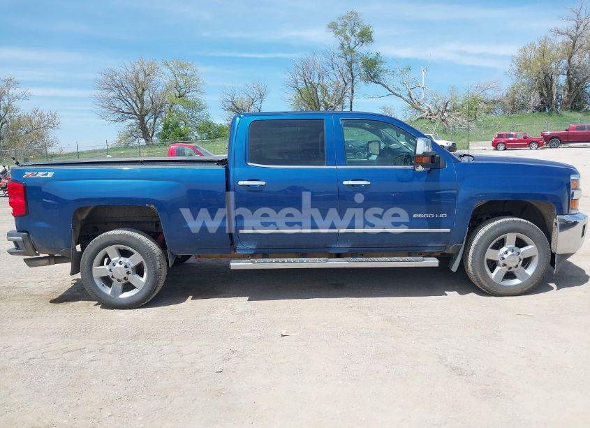 Photo 14 of 2015 Chevrolet Silverado 2500HD LTZ (VIN 1GC1KWEGXFF546057)