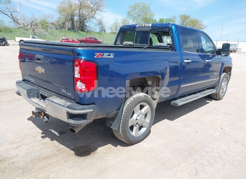Photo 4 of 2015 Chevrolet Silverado 2500HD LTZ (VIN 1GC1KWEGXFF546057)