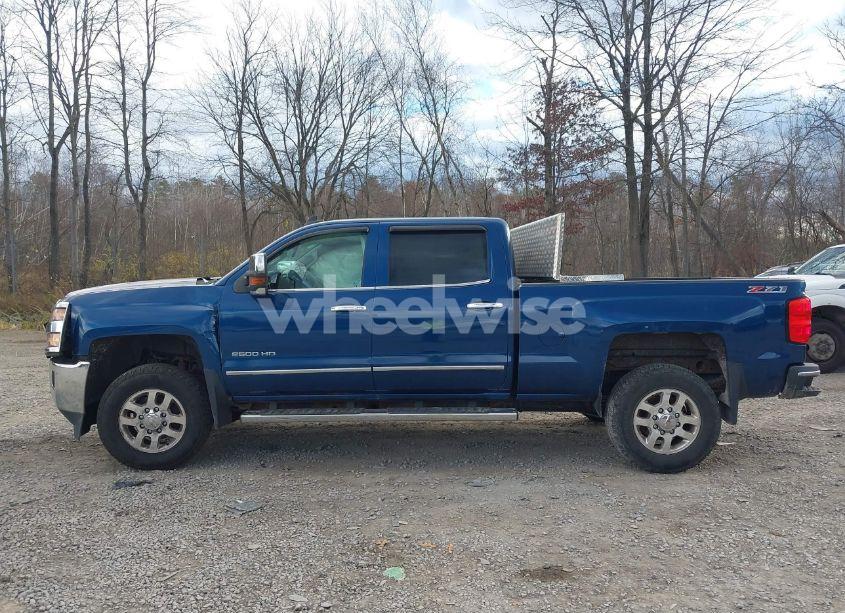 Photo 14 of 2015 Chevrolet Silverado 2500HD LTZ (VIN 1GC1KWEGXFF553882)