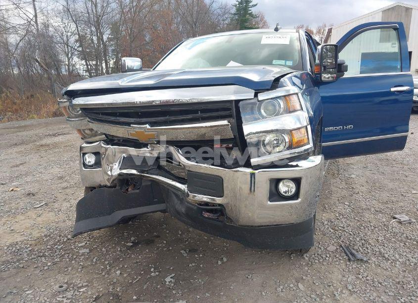 Photo 6 of 2015 Chevrolet Silverado 2500HD LTZ (VIN 1GC1KWEGXFF553882)