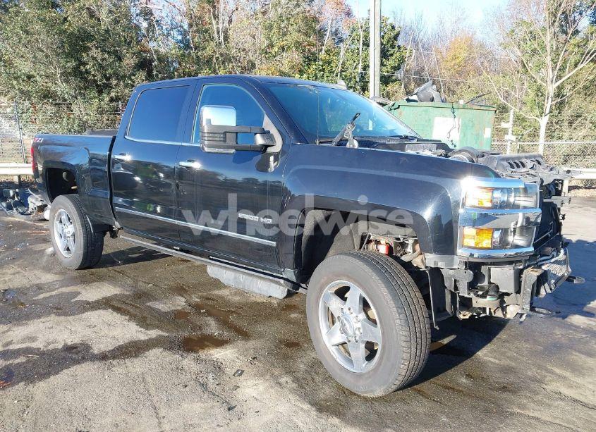2018 Chevrolet Silverado 2500HD LTZ (VIN 1GC1KWEY2JF219024) main photo