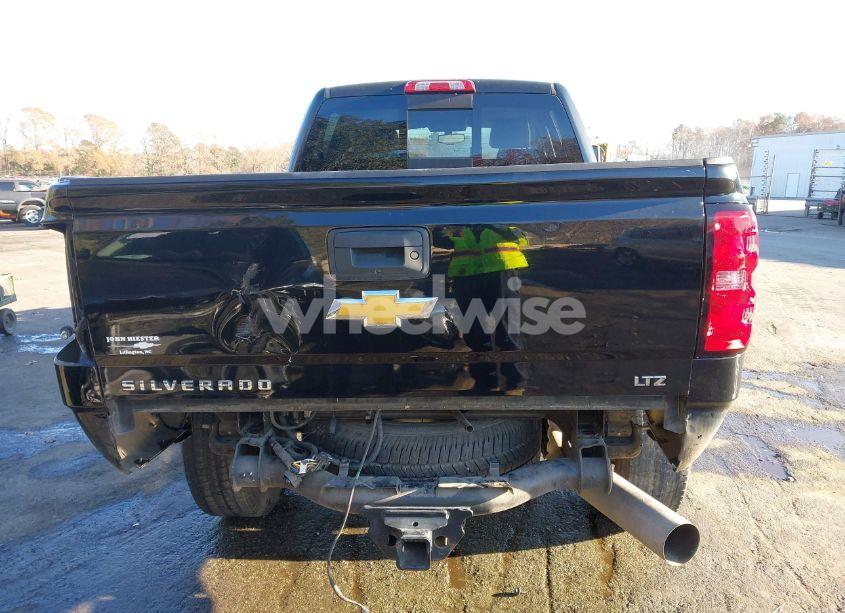 Photo 17 of 2018 Chevrolet Silverado 2500HD LTZ (VIN 1GC1KWEY2JF219024)