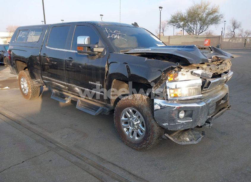 2017 Chevrolet Silverado 2500HD LTZ (VIN 1GC1KWEY3HF135028) main photo
