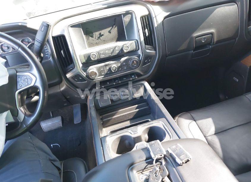 Photo 11 of 2017 Chevrolet Silverado 2500HD LTZ (VIN 1GC1KWEY3HF135028)