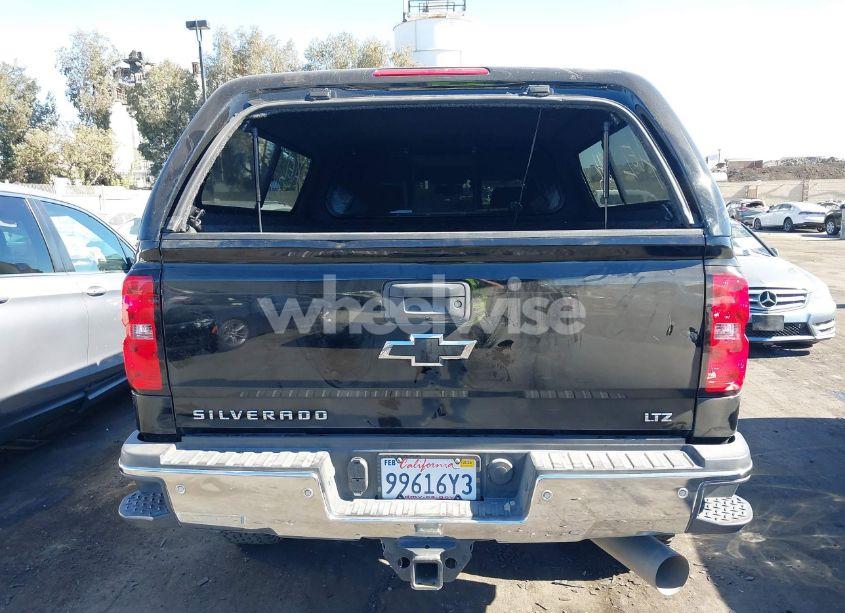 Photo 17 of 2017 Chevrolet Silverado 2500HD LTZ (VIN 1GC1KWEY3HF135028)