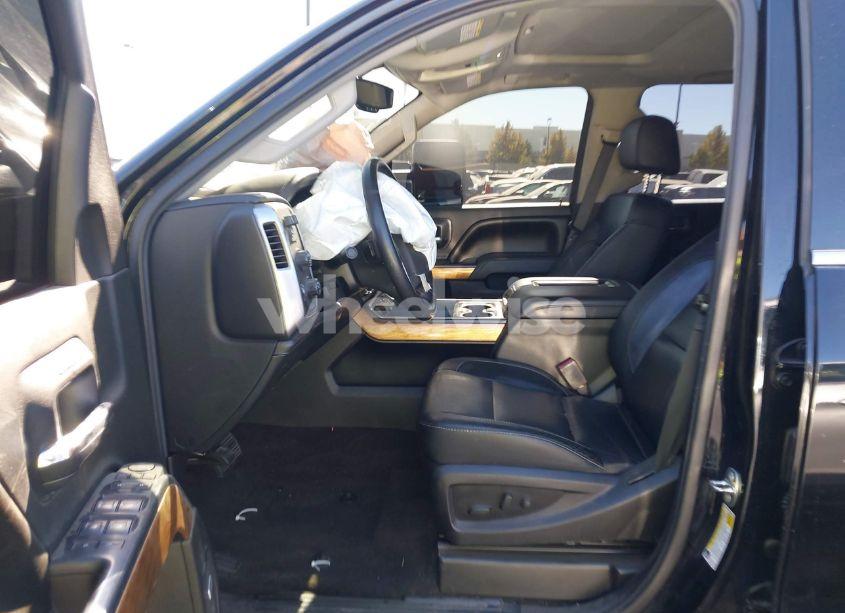 Photo 5 of 2017 Chevrolet Silverado 2500HD LTZ (VIN 1GC1KWEY3HF135028)