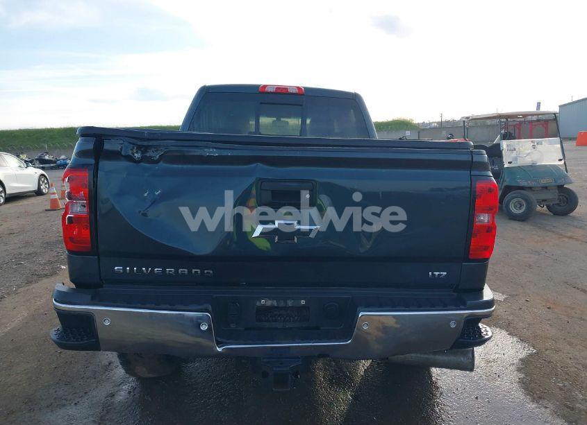 Photo 16 of 2017 Chevrolet Silverado 2500HD LTZ (VIN 1GC1KWEY4HF205197)