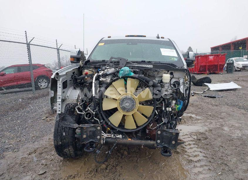 Photo 13 of 2017 Chevrolet Silverado 2500HD LTZ (VIN 1GC1KWEY4HF208858)