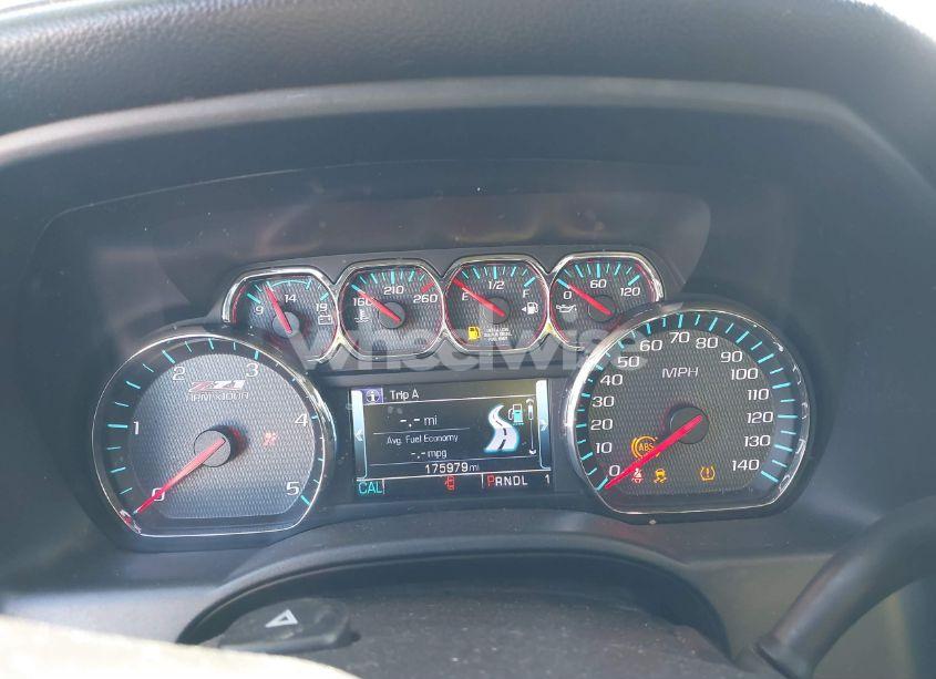 Photo 7 of 2018 Chevrolet Silverado 2500HD LTZ (VIN 1GC1KWEY4JF193641)