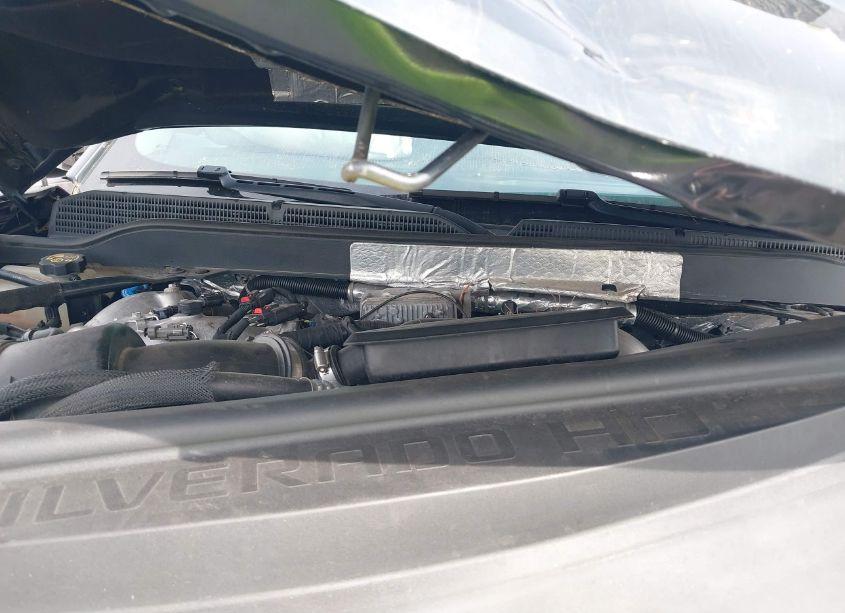 Photo 10 of 2018 Chevrolet Silverado 2500HD LTZ (VIN 1GC1KWEY4JF240585)