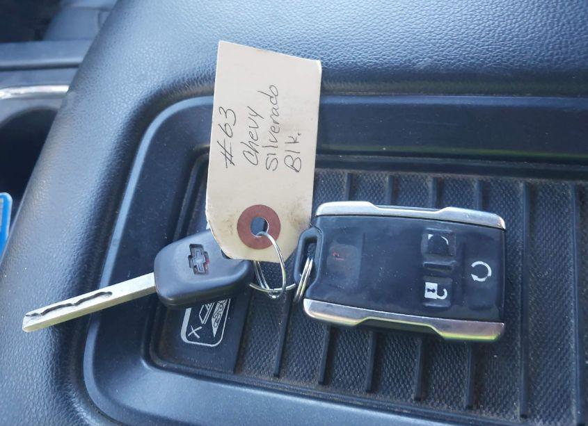 Photo 11 of 2017 Chevrolet Silverado 2500HD LTZ (VIN 1GC1KWEY5HF232067)