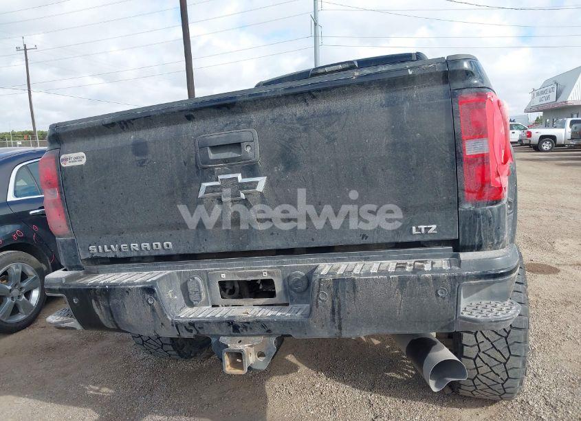 Photo 17 of 2017 Chevrolet Silverado 2500HD LTZ (VIN 1GC1KWEY6HF192100)