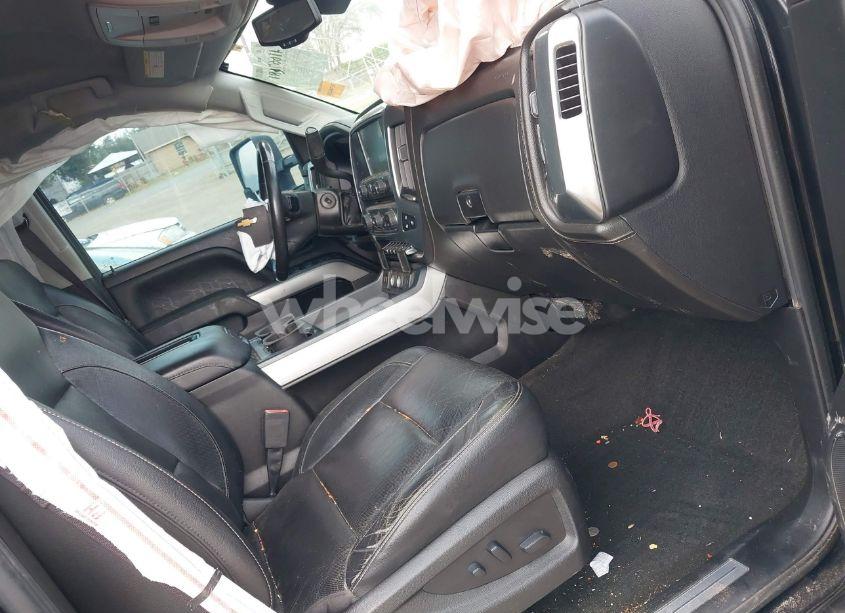 Photo 5 of 2017 Chevrolet Silverado 2500HD LTZ (VIN 1GC1KWEY6HF192100)