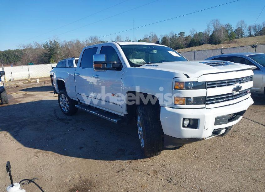 2018 Chevrolet Silverado 2500HD LTZ (VIN 1GC1KWEY7JF109344) main photo