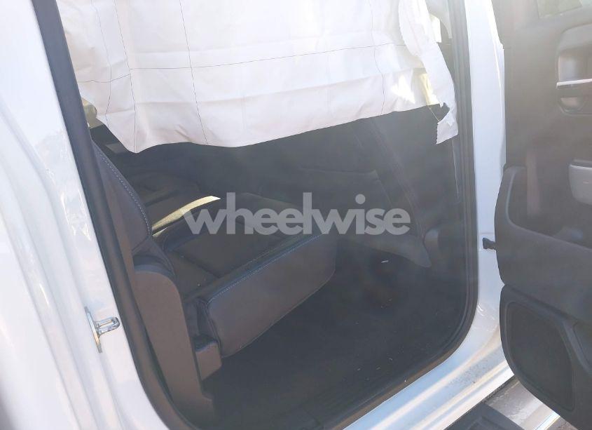 Photo 8 of 2018 Chevrolet Silverado 2500HD LTZ (VIN 1GC1KWEY7JF109344)