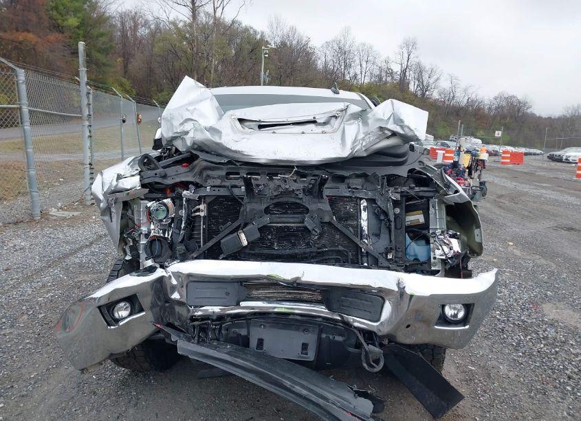 Photo 12 of 2018 Chevrolet Silverado 2500HD LTZ (VIN 1GC1KWEY7JF178521)