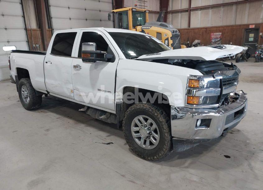 2017 Chevrolet Silverado 2500HD LTZ (VIN 1GC1KWEY8HF226862) main photo