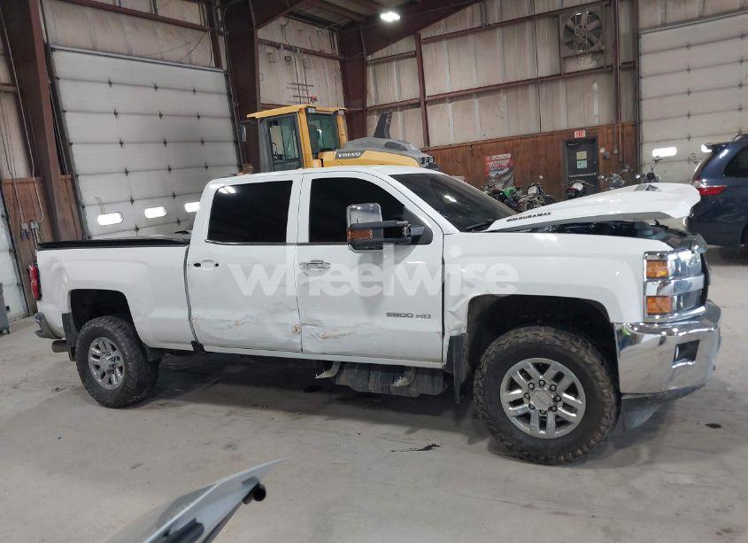 Photo 13 of 2017 Chevrolet Silverado 2500HD LTZ (VIN 1GC1KWEY8HF226862)