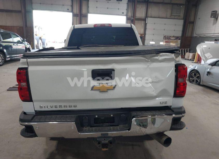 Photo 16 of 2017 Chevrolet Silverado 2500HD LTZ (VIN 1GC1KWEY8HF226862)