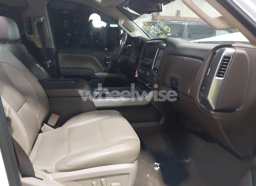 Photo 5 of 2017 Chevrolet Silverado 2500HD LTZ (VIN 1GC1KWEY8HF226862)