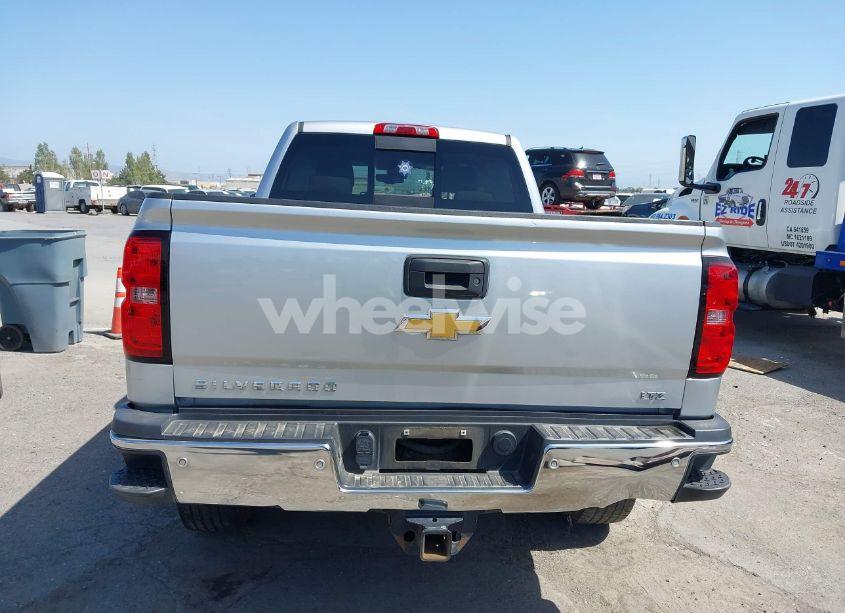 Photo 16 of 2017 Chevrolet Silverado 2500HD LTZ (VIN 1GC1KWEY9HF147801)