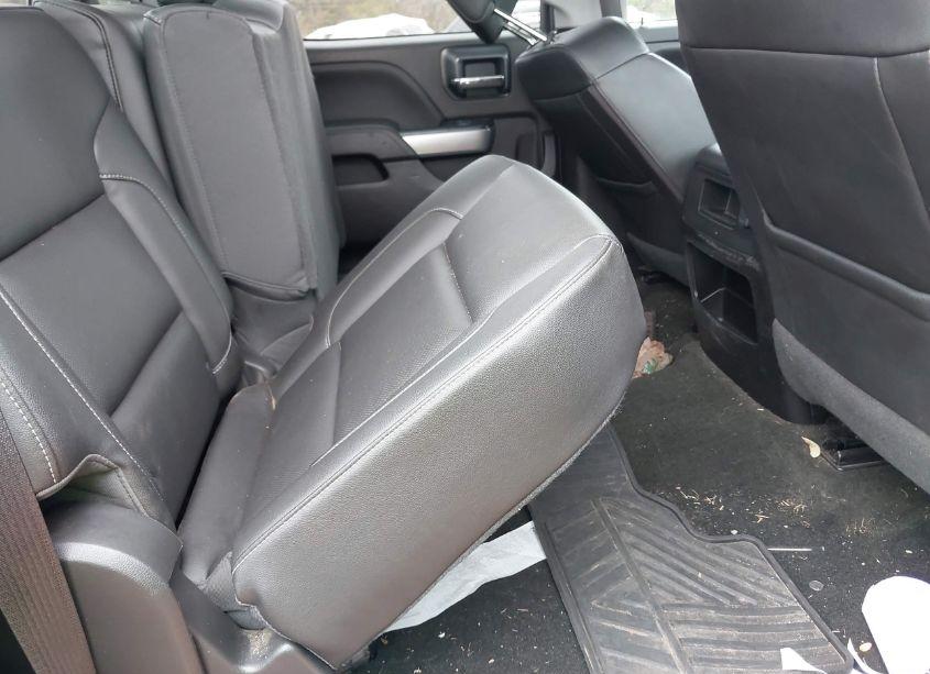 Photo 8 of 2018 Chevrolet Silverado 2500HD LTZ (VIN 1GC1KWEY9JF125903)