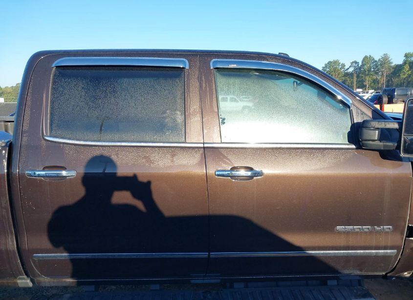 Photo 14 of 2018 Chevrolet Silverado 2500HD LTZ (VIN 1GC1KWEY9JF260315)