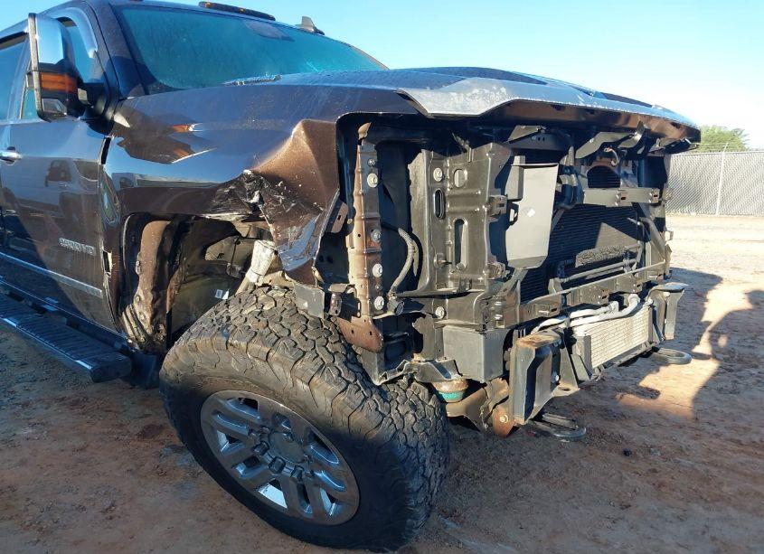 Photo 6 of 2018 Chevrolet Silverado 2500HD LTZ (VIN 1GC1KWEY9JF260315)