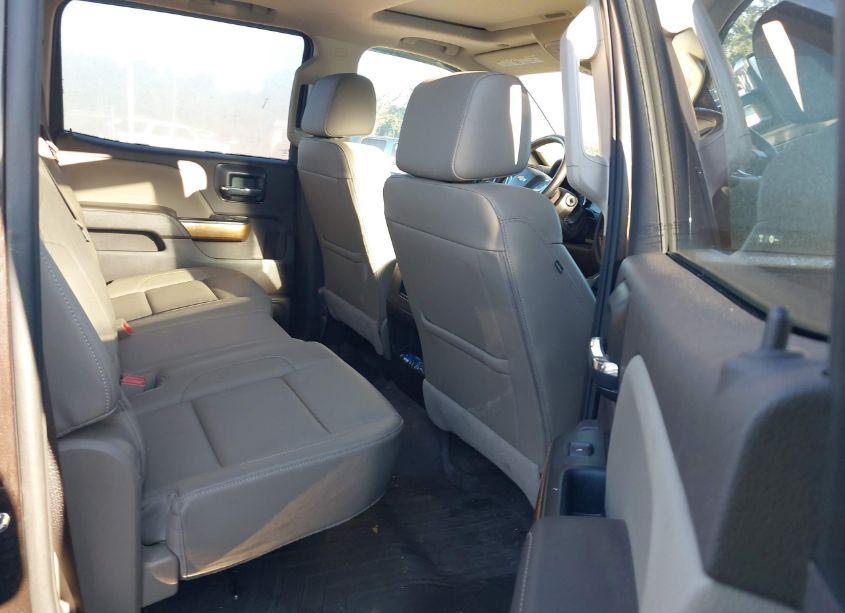 Photo 8 of 2018 Chevrolet Silverado 2500HD LTZ (VIN 1GC1KWEY9JF260315)