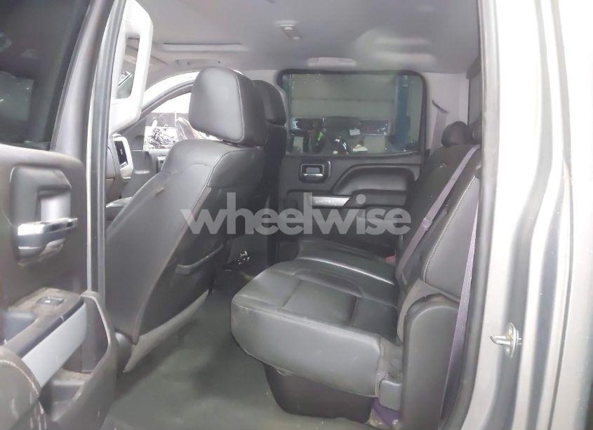 Photo 8 of 2017 Chevrolet Silverado 2500HD LTZ (VIN 1GC1KWEYXHF165157)