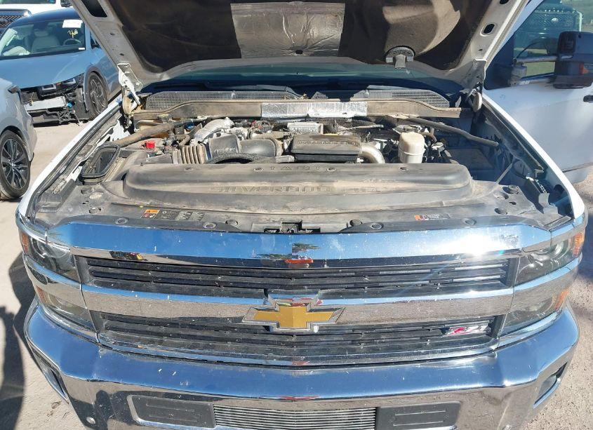 Photo 10 of 2017 Chevrolet Silverado 2500HD LTZ (VIN 1GC1KWEYXHF180807)