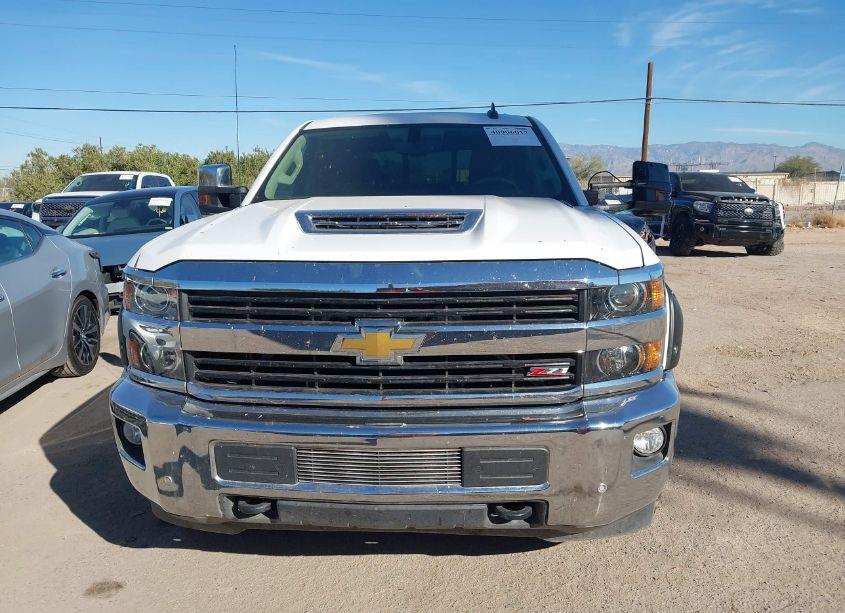 Photo 12 of 2017 Chevrolet Silverado 2500HD LTZ (VIN 1GC1KWEYXHF180807)