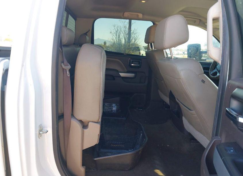 Photo 8 of 2017 Chevrolet Silverado 2500HD LTZ (VIN 1GC1KWEYXHF180807)