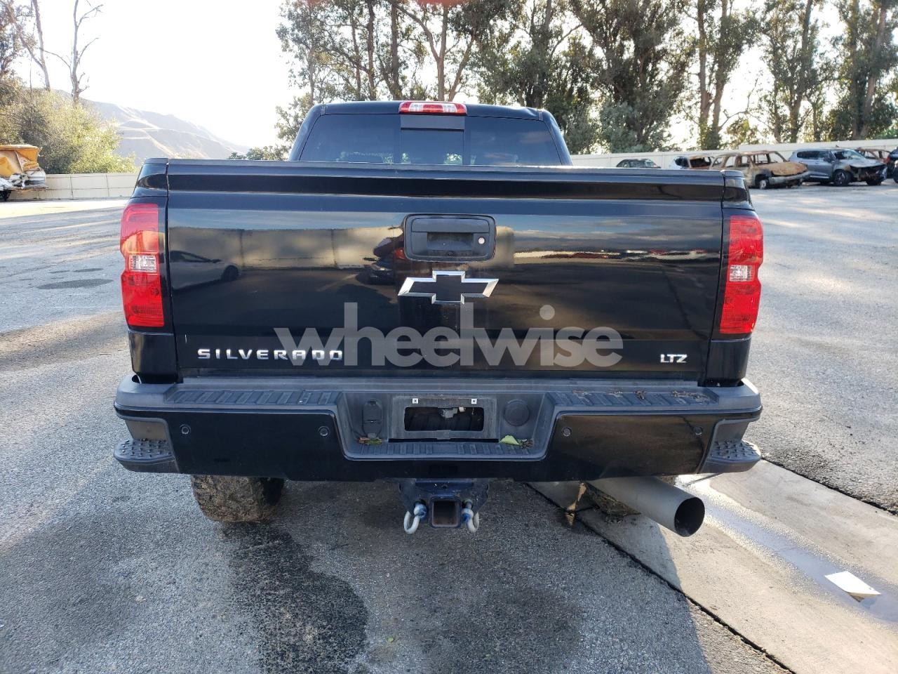 Photo 6 of 2017 CHEVROLET SILVERADO K2500 HEAVY DUTY LTZ (VIN 1GC1KWEYXHF206435)