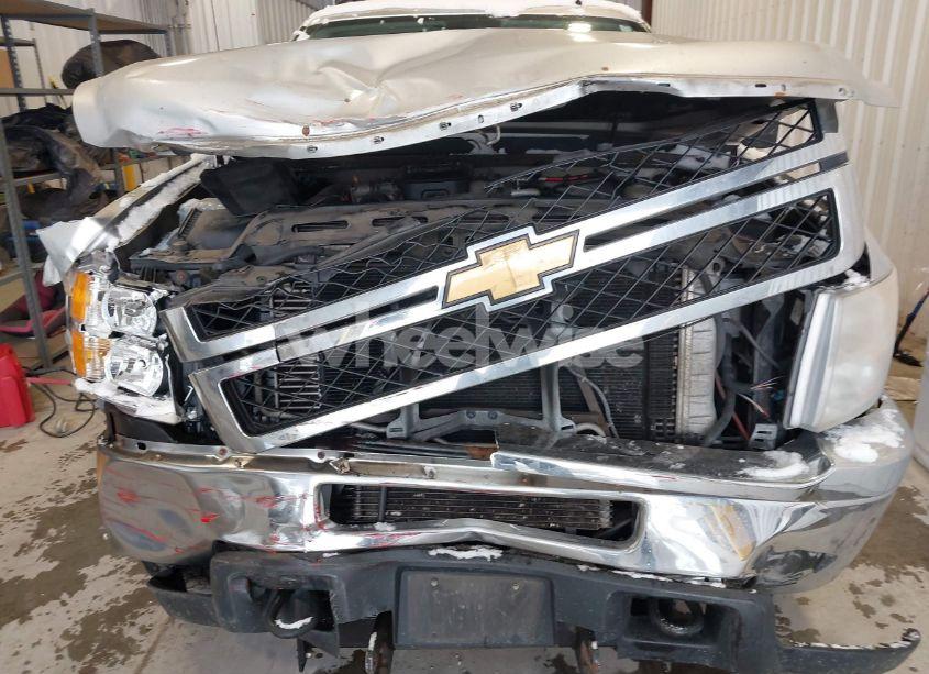 Photo 11 of 2011 Chevrolet Silverado 2500HD LT (VIN 1GC1KXC80BF215158)