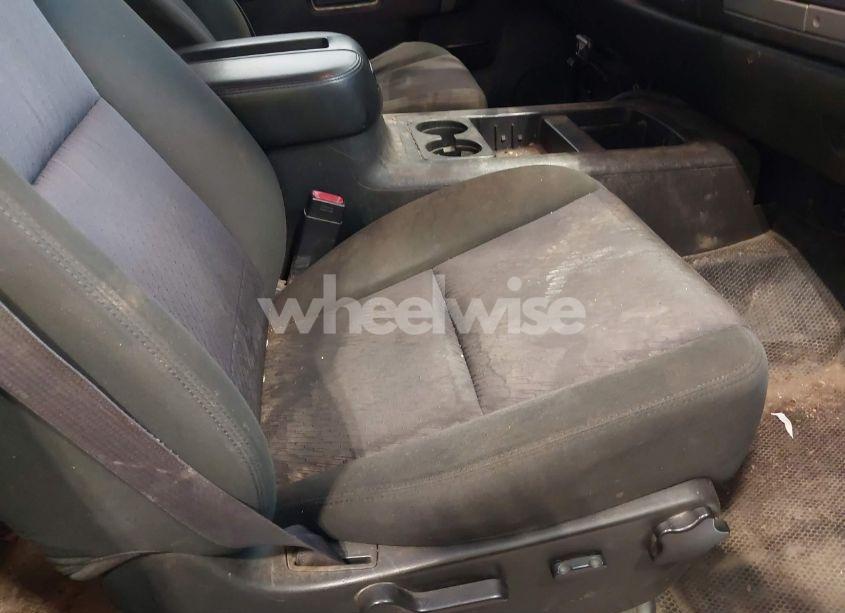 Photo 5 of 2011 Chevrolet Silverado 2500HD LT (VIN 1GC1KXC80BF215158)