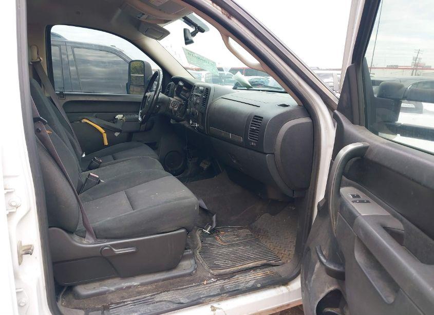 Photo 5 of 2011 Chevrolet Silverado 2500HD LT (VIN 1GC1KXC81BF250095)