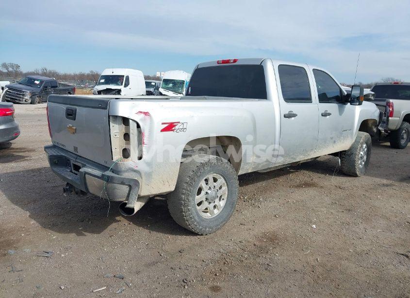 Photo 4 of 2012 Chevrolet Silverado 2500HD LT (VIN 1GC1KXC82CF241780)