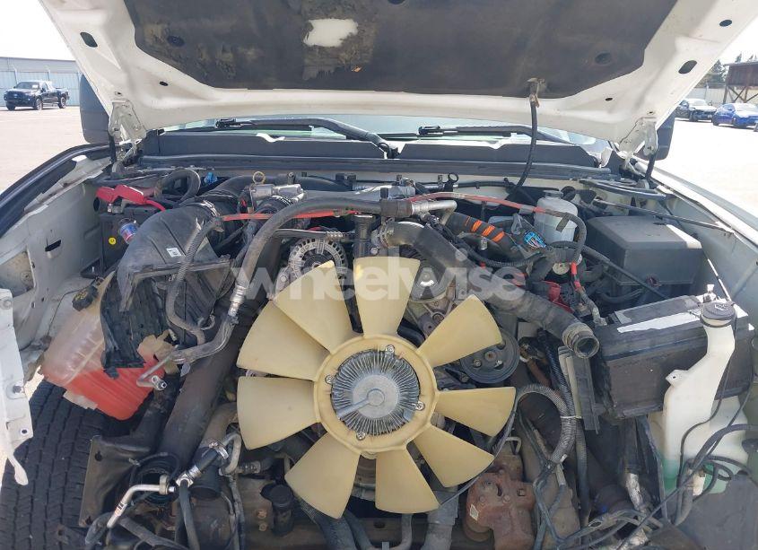 Photo 10 of 2013 Chevrolet Silverado 2500HD LT (VIN 1GC1KXC82DF192730)