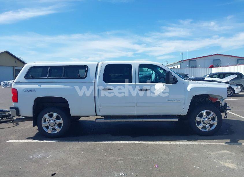 Photo 14 of 2013 Chevrolet Silverado 2500HD LT (VIN 1GC1KXC82DF192730)