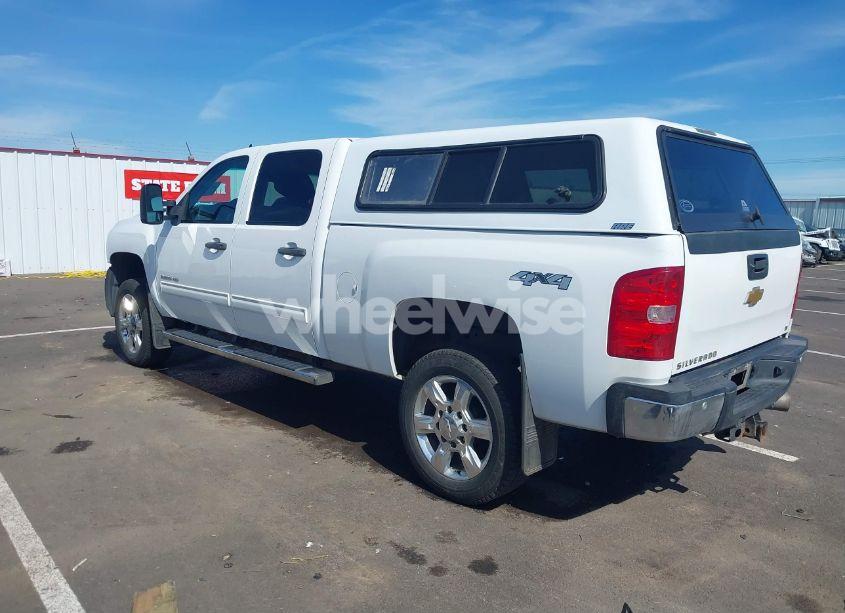 Photo 3 of 2013 Chevrolet Silverado 2500HD LT (VIN 1GC1KXC82DF192730)